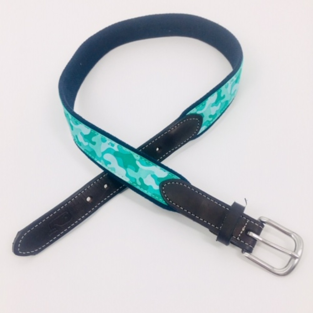 Vineyard vines camo canvas club belt Size 30"
